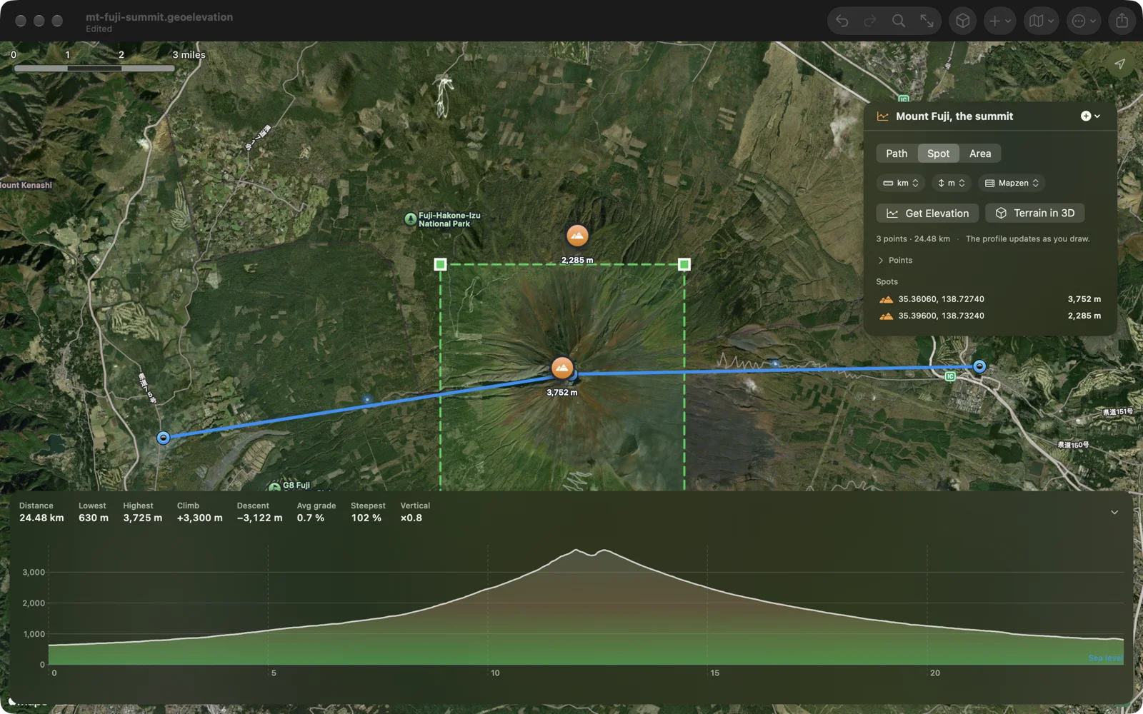 Spot heights on Mount Fuji on the Mac: two orange markers on the satellite map reading 2,285 metres and 3,752 metres, beside the path and its profile