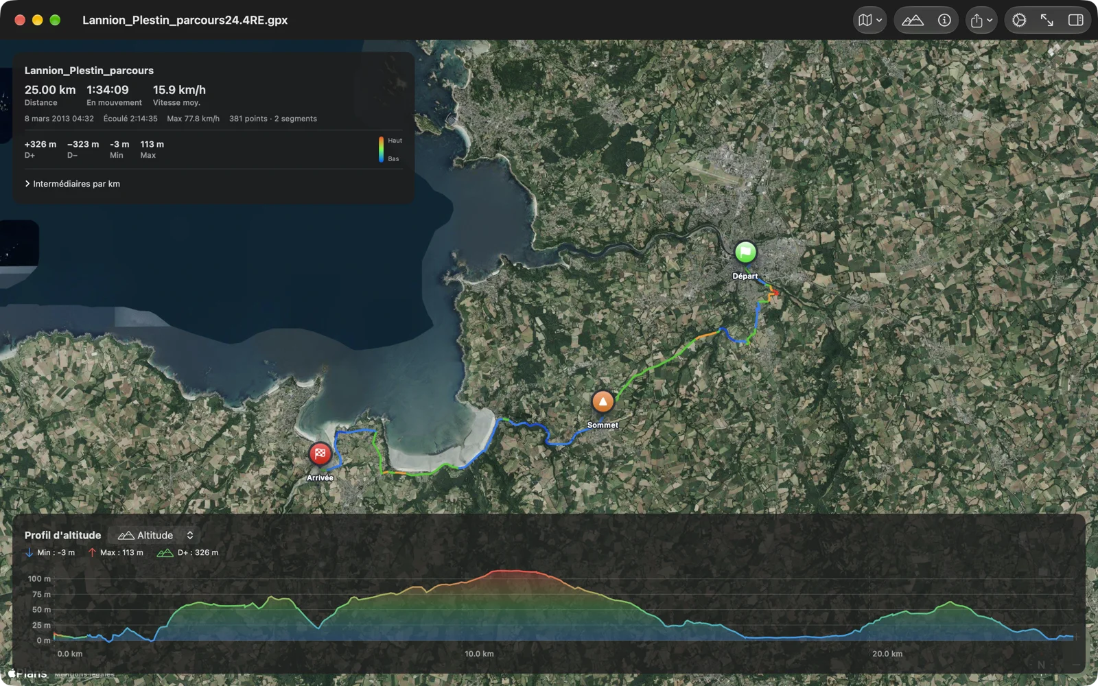 Une sortie sur la côte bretonne en vue satellite, la trace colorée selon la pente, les portions raides en rouge